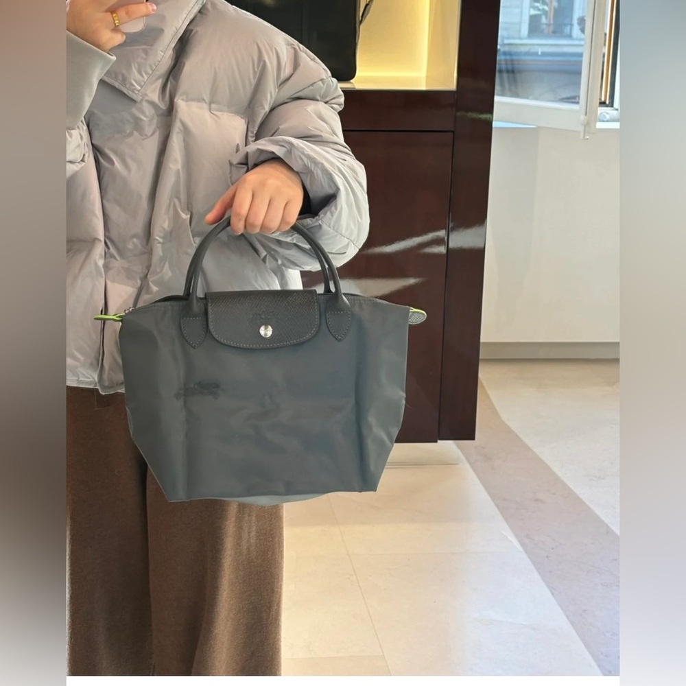 Le Pliage Green Recycled Canvas Top Handle Bag graphite color